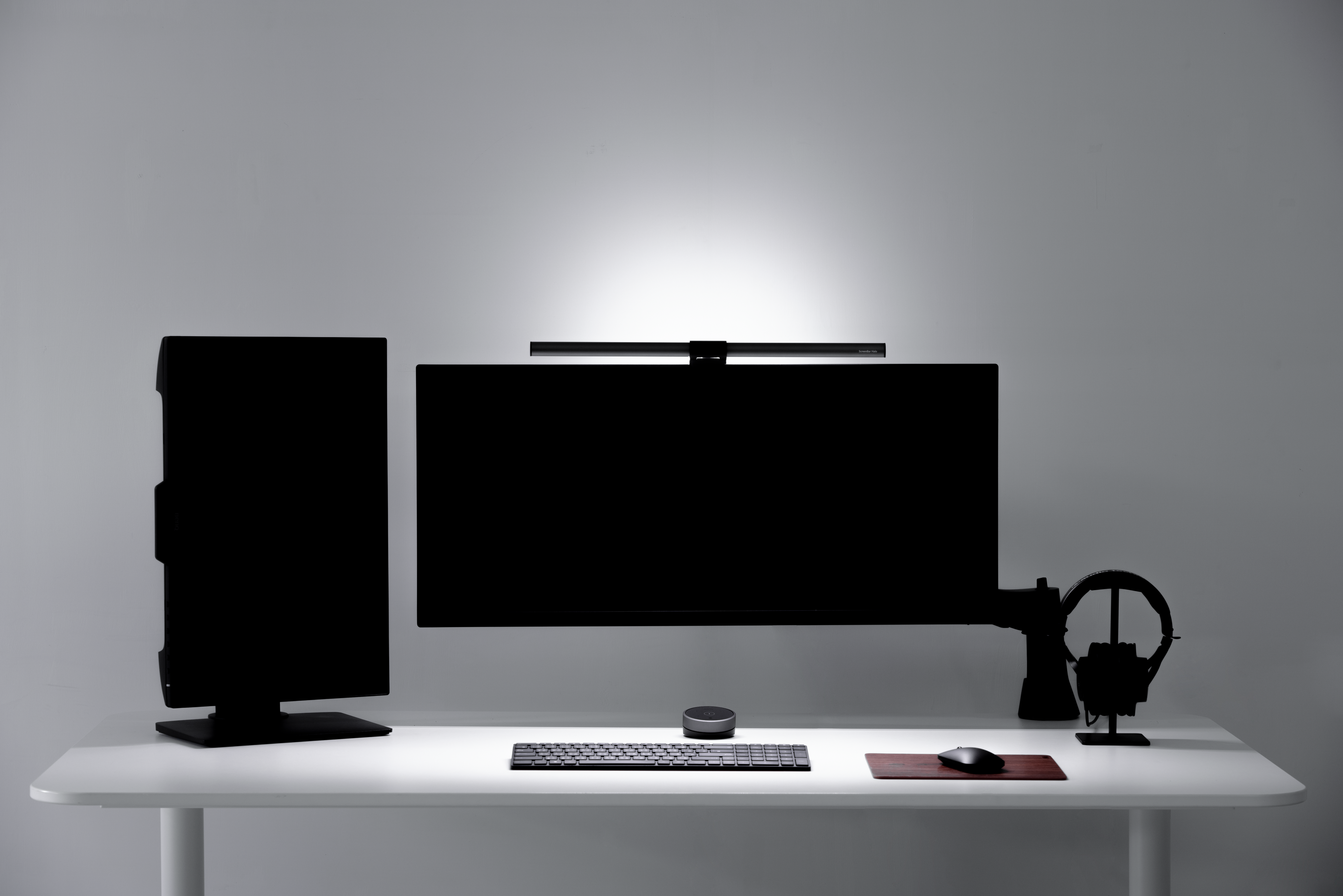 How to Choose the Best Monitor Lamp